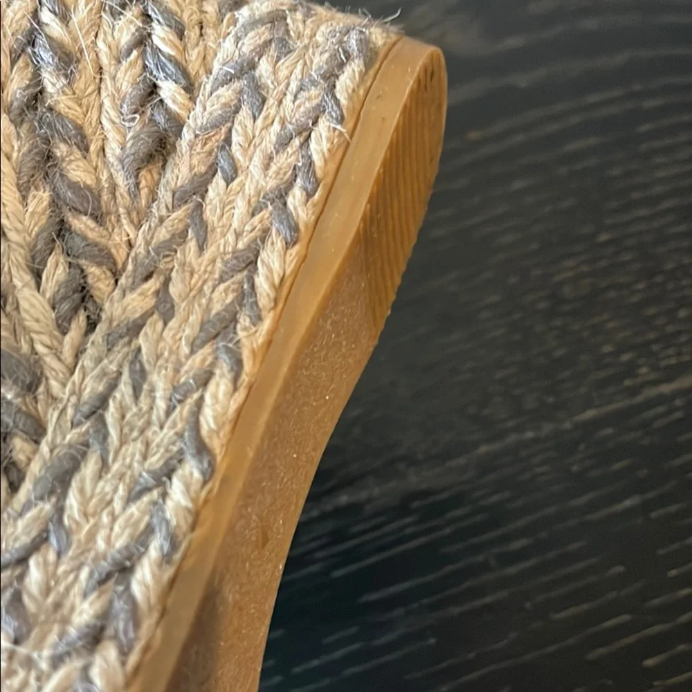 A‎ paseart Cream Espadrilles with Adjustable Straps and Cushioned Sole Size 8